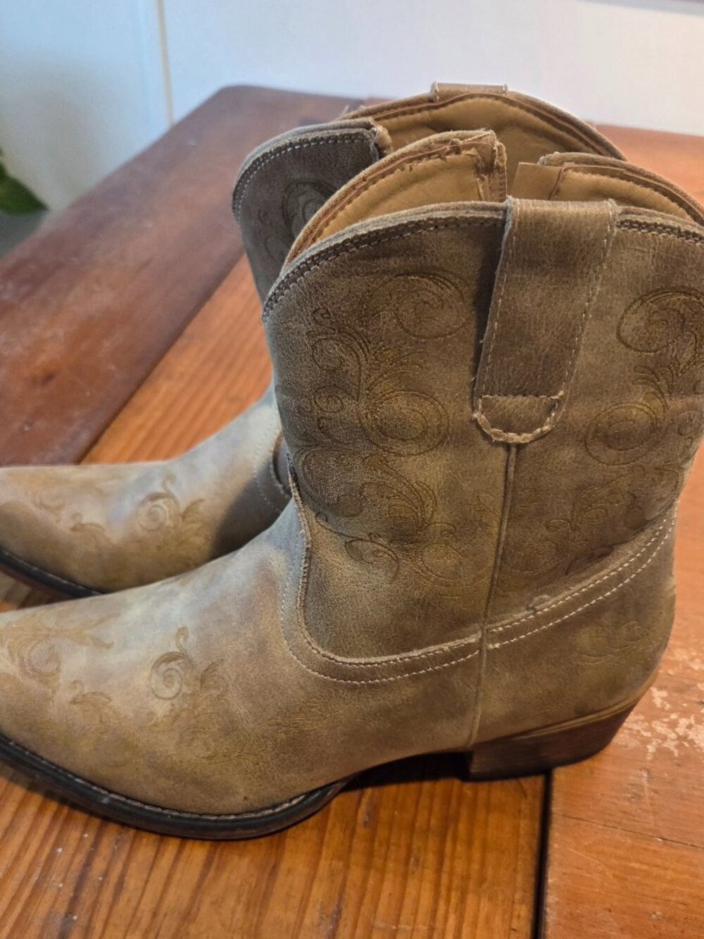 Roper Short Stuff Embroidery Snip Toe Cowboy Booties Womens Beige Boots 11